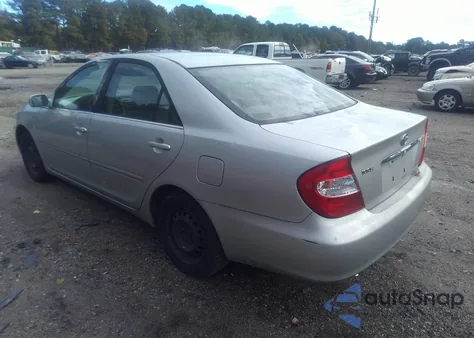 2003 Toyota Camry Le/Se/Xle z USA, uszkodzony, nr VIN JTDBE32K830182965
